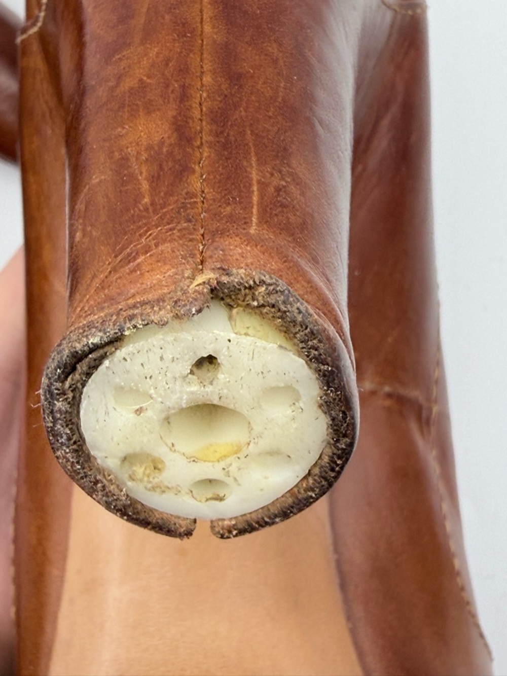 Frye Liv Double Buckle Cognac vintage Leather Block Pump 7.5/8 NEEDS TIP REPAIR - Picture 15 of 16